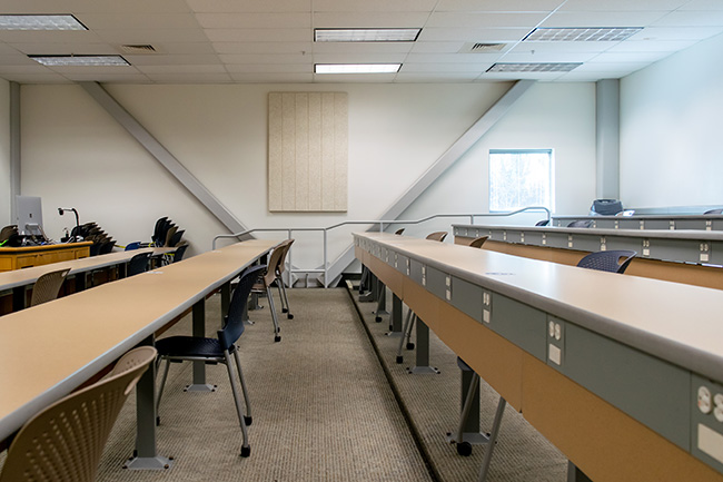 Dr. K. Philip and Gemma Hwang Classroom