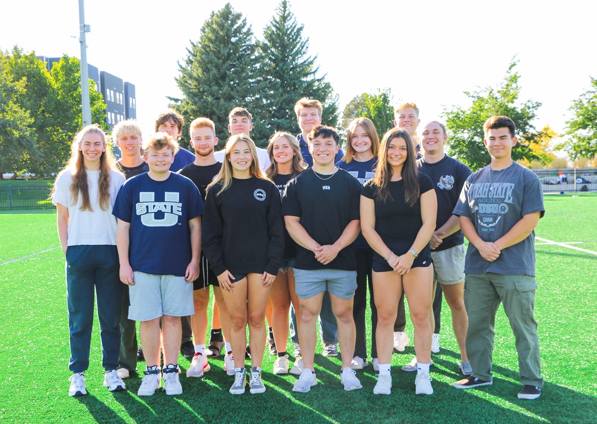 powerlifting club team picture