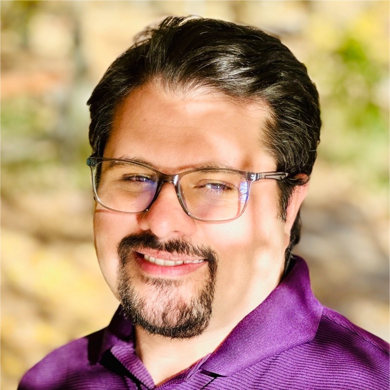 Amir Rafe Circle Picture