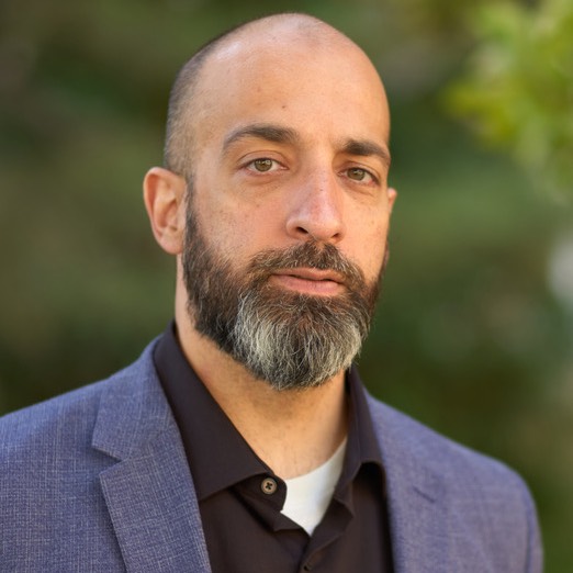 Mustafa Banister Circle Picture