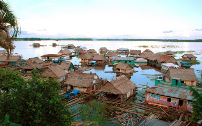 floating villages along the amazon