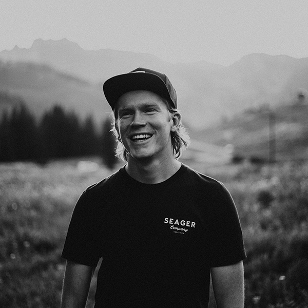 Logan Davidson, Photographer