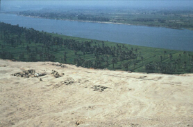 El Amarna (click to see larger image)
