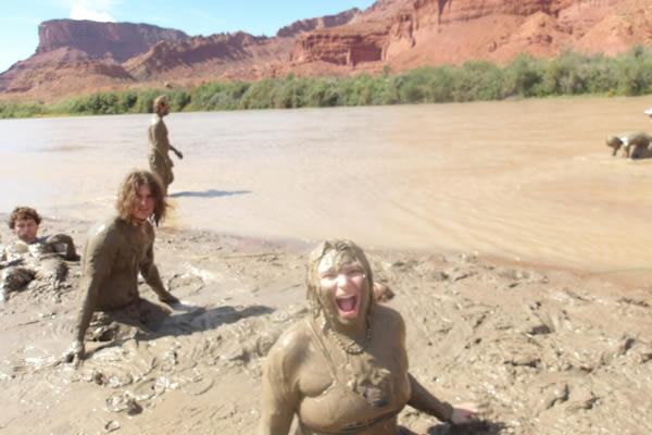 Students trade campus for Moab adventure