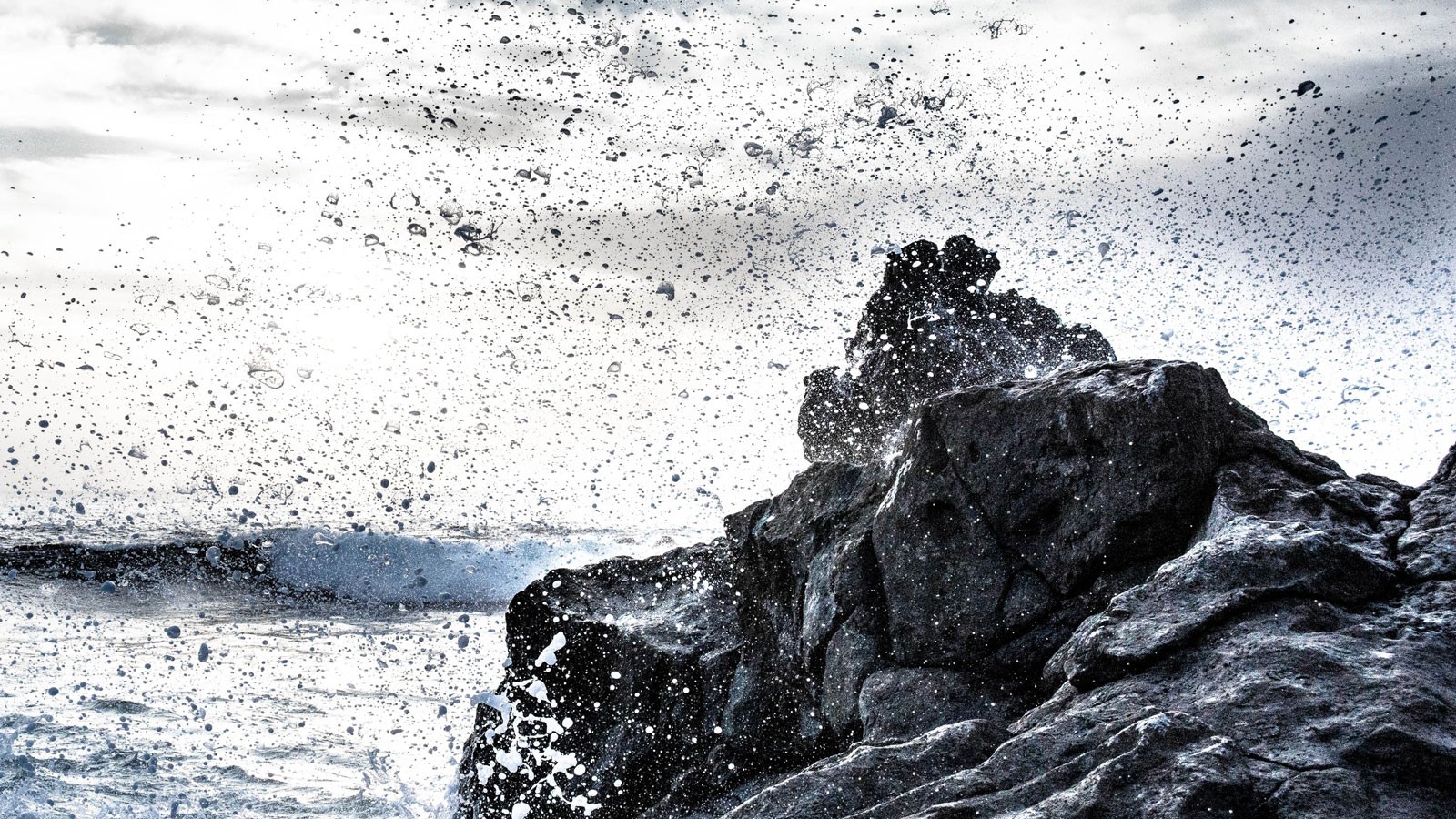 Out of Sight & Mind: Quantifying Pervasive Microplastics in the Ocean-Atmosphere Cycle