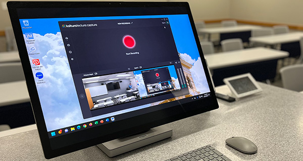 A classroom computer with Kaltura Classroom open.