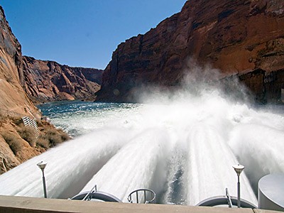Glen Canyon Dam water discharge