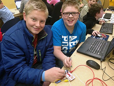 students in the USU Extension 4-H program Making the Future