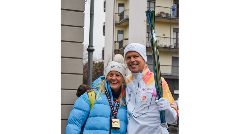 Trustee David H. Huntsman Carries Olympic Torch