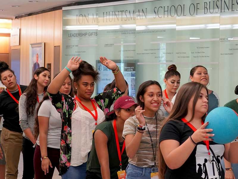 Latino students visit USU's Huntsman Hall