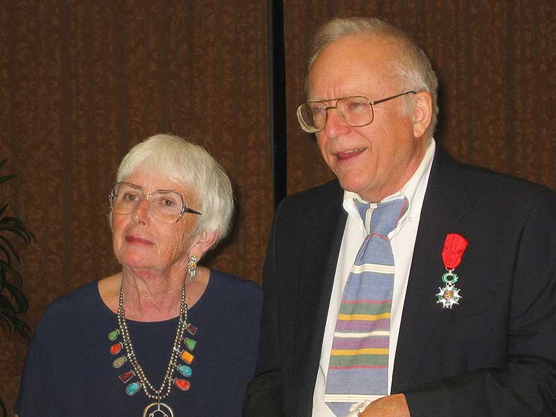 Nobel Laureate John ‘Jan’ Hall, right, and his wife, Lindy Hall