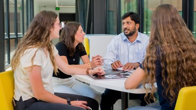 Naveen Nagaraj and students.