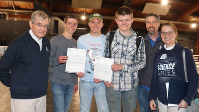 The Green Canyon physics bowl team.