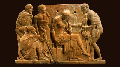 A sculpture depicting the return of Odysseus to his home.