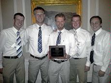 USU Agribusiness team with its award