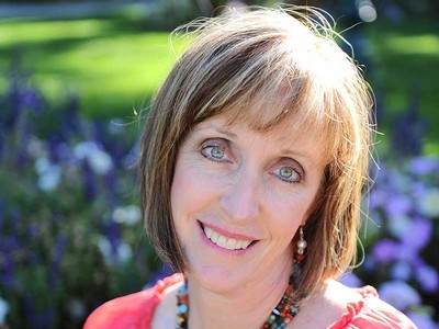 Honorary Degree recipient Gail Sorenson Williamsen.