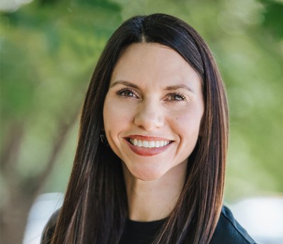 Clinical Associate Professor Lacie Peterson is a fellow of the Academy of Nutrition and Dietetics.
