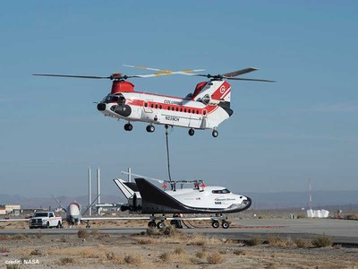 Engineers tested Dream Chaser’s Flush Air Data System by hoisting the spacecraft