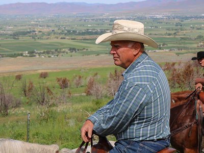U.S. Air Force veteran Dave Snarr on a horse