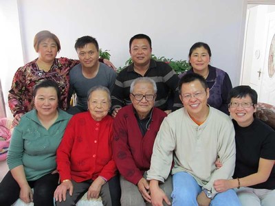 Professor Wang’s parents and siblings