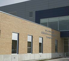 Laub complex exterior