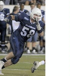 Aggie football, Ben Calderwood in action