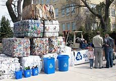 Aggie recycling illustration, Earth Day
