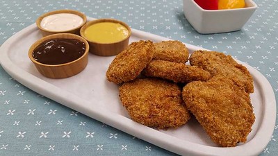 “Moogets,” a paneer cheese-based, chicken-flavored nugget.