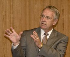 USU President Stan Albrecht
