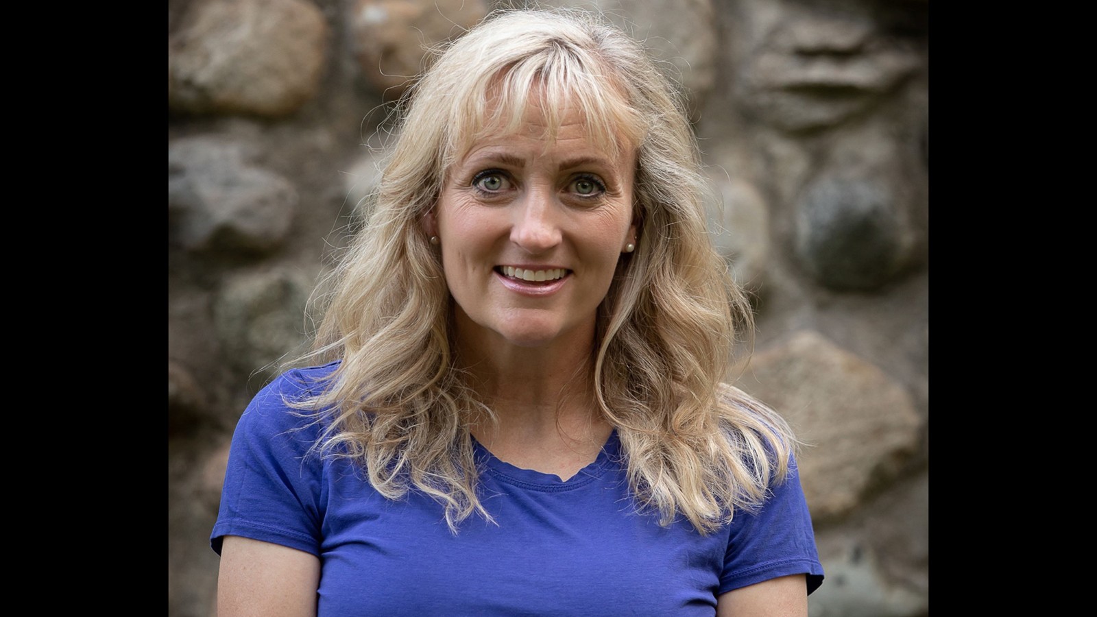Cynthia White