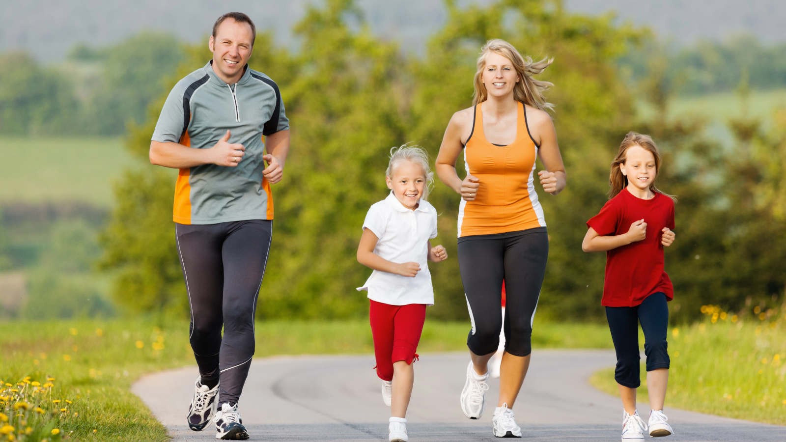 A family running.