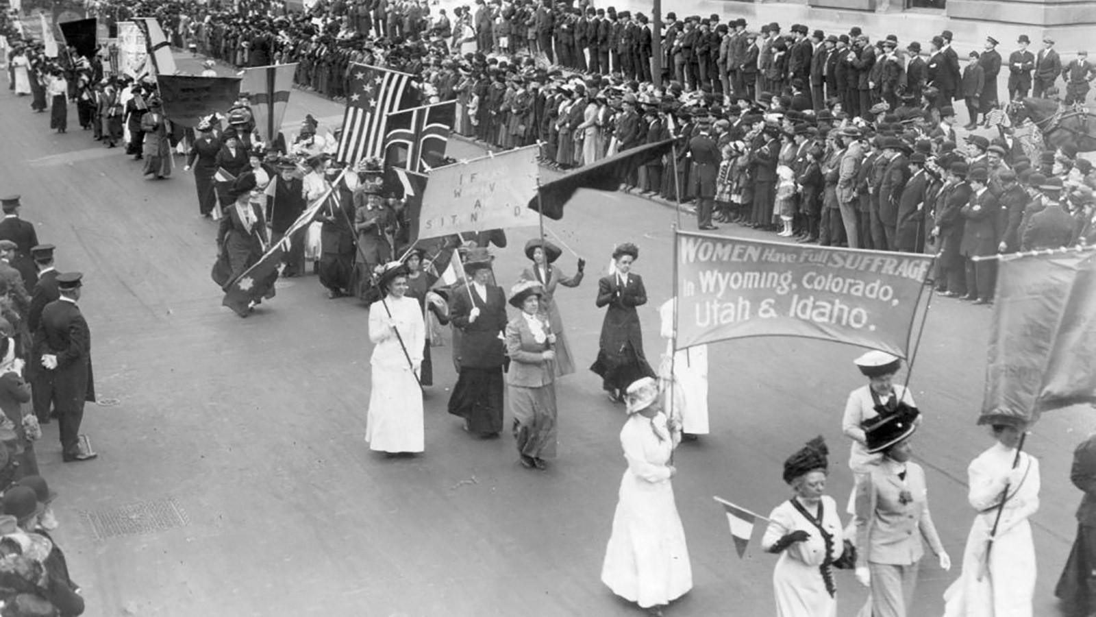 USU Reflects on the 1913 Women&amp;#39;s Suffrage Parade